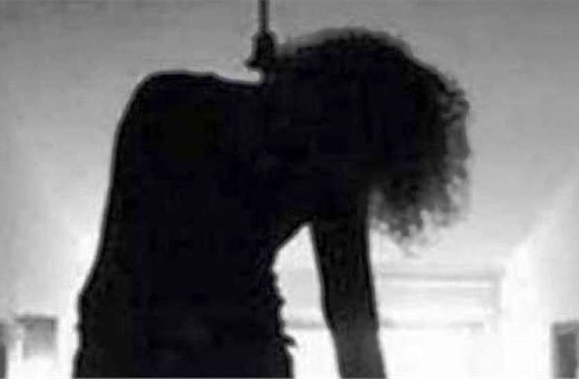 16 year old girl brutally murdered in kanpur hindi news दरिंदों ने कक्षा दसवीं की छात्रा को मारकर फांसी पर लटकाया