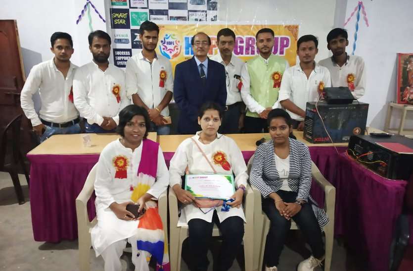 Katni youth started social service युवाओं की नेक पहल: 'उम्मीदों की दुकान' से जरुरतमंदों की पूरी होगी 'उम्मीद'