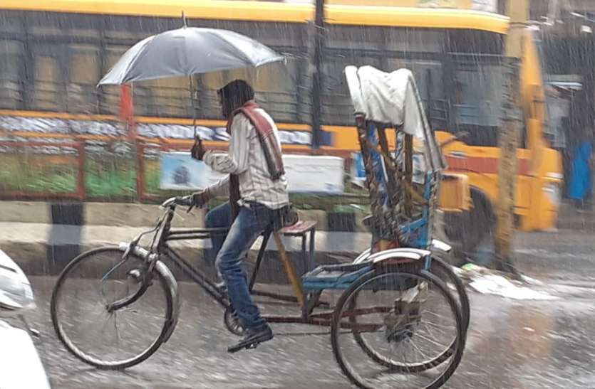 It rained heavily in Sawan's farewell सावन की विदाई में जमकर बरसे बदरा