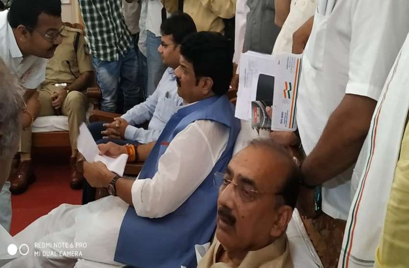 Revenue and Transport Minister Govind Singh व्यवस्थित एवं सुविधायुक्त हो गोशालाएं, यह शासन की प्राथमिता हैं