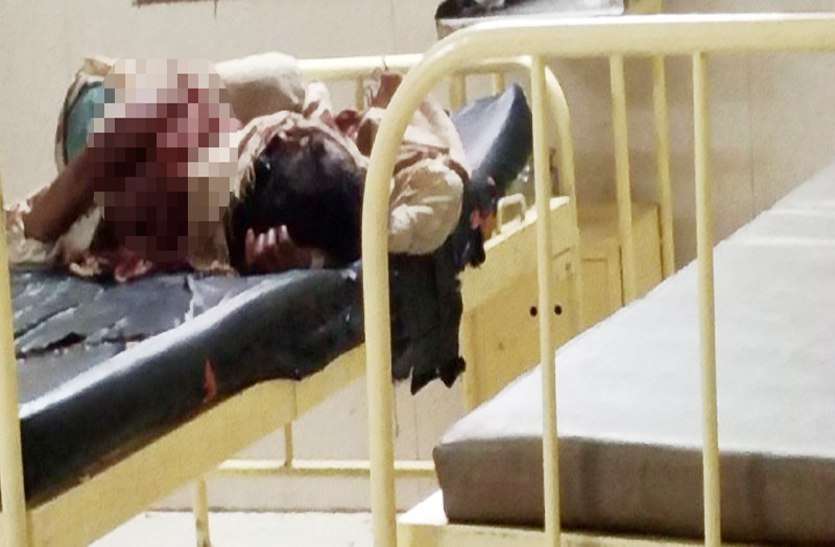 murder of patient in shivpuri civil hospital