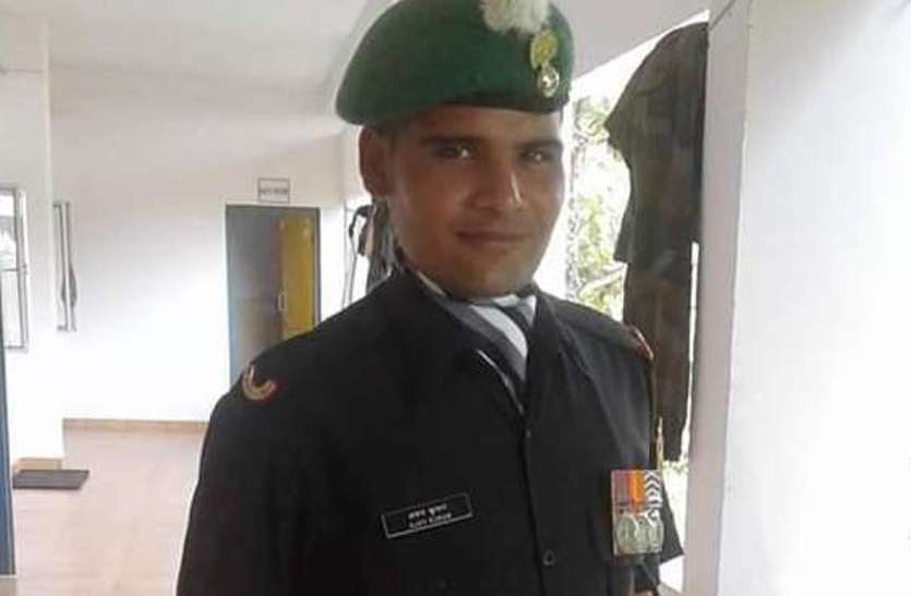 meerut Independence Day 2019: बेटे की शहादत के बाद पिता ने कहा- पोते को भी भेजेंगे सेना में