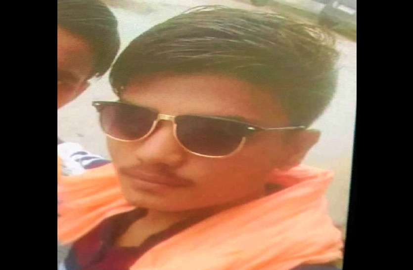 Chhattisgarh crime इस शख्स के शरीर पर किए इतने वार कि पहचानना हो गया मुश्किल, जब लोगों ने देखा ऐसा मंजर तो..