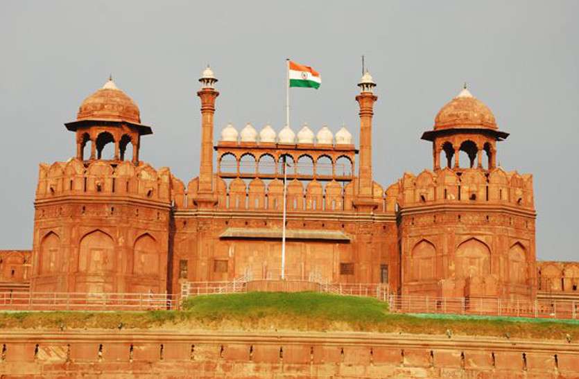 Red Fort Rajasthan : आजादी के बाद पहली बार फहराया तिरंगा, आलूदा के तिरंगे ने बढ़ाई थी लालकिले की शान