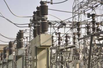 2 man dead in sitapur electricity line on tractor विधुत विभाग की लापरवाही से उजड़ी दो परिवारों की खुशियां, त्यौहार के दिन घरों में छाया मातम का माहौल, मचा कोहराम