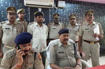 Firozabad Police caught Thousands of liters Duplicate Liquor VIDEO: ईंट बनाने के भट्टे में बन रही थी जहरीली शराब, पुलिस ने बरामद किया 'मौत' का सामान