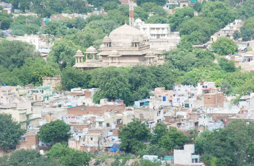 special stories from gwalior related to independence of india