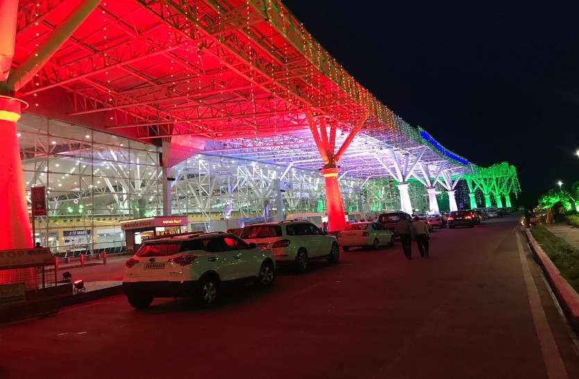 Mana Airport आजादी के जश्न में डूबा छत्तीसगढ़ का एयरपोर्ट, 15 अगस्त को होगा ध्वजारोहण और फैशन शो का आयोजन