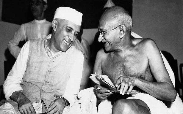nehru and mahtama gandhi