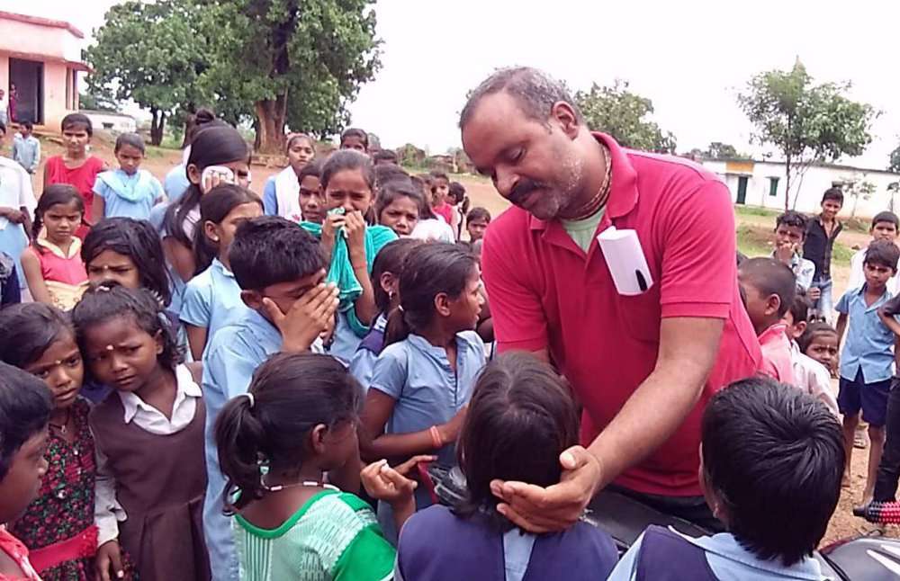 singrauli teacher: transferred from school his students got emotional