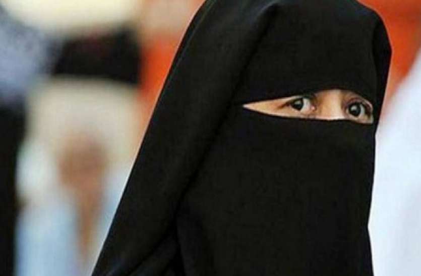 Triple Talaq अपनी को ट्रिपल तलाक देकर दूसरे की बीवी संग फरार हुआ पति, मासूम बेटी की भी नहीं की परवाह