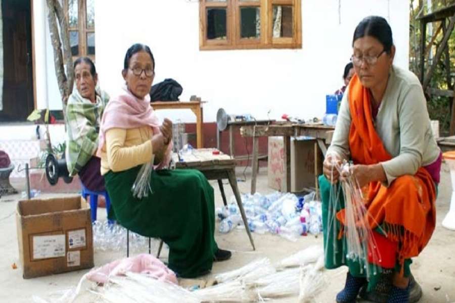 Making best out of trash, saving nature