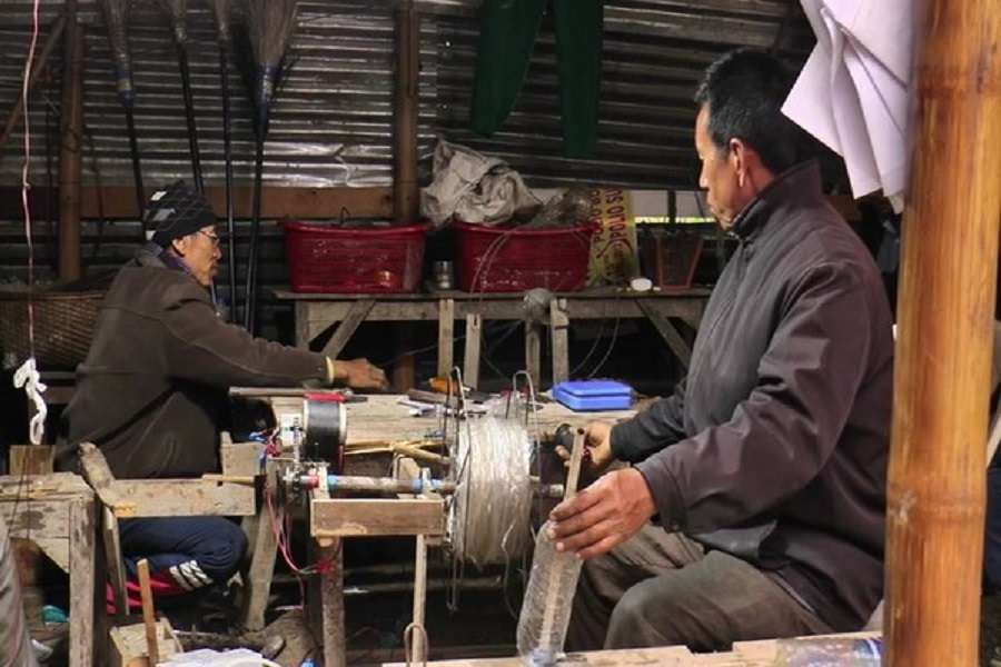 Making best out of trash, saving nature