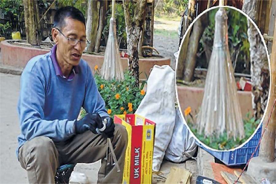 Making best out of trash, saving nature