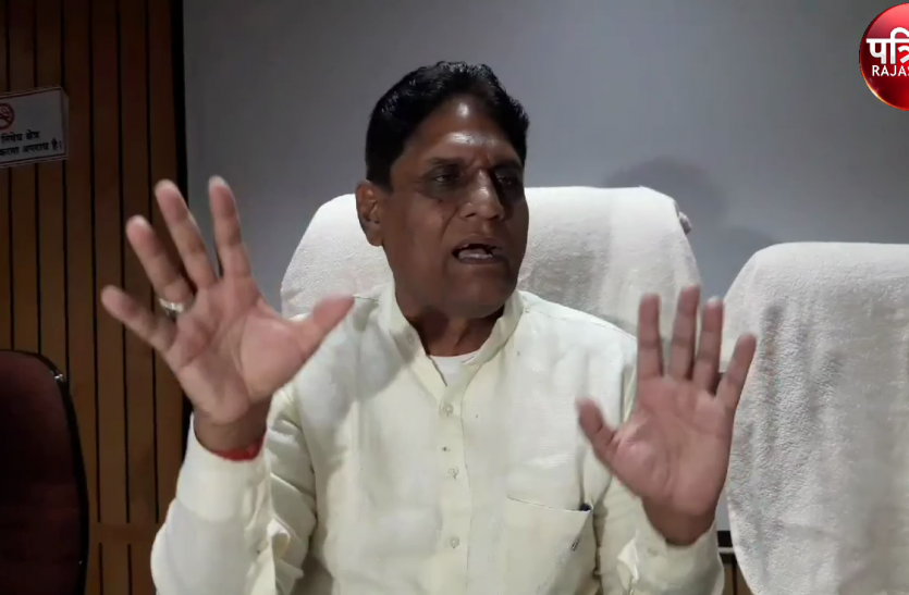 जिला प्रमुख जयपुर को नहीं मिला रहा हाथ का साथ जिला प्रमुख जयपुर को नहीं मिला रहा हाथ का साथ