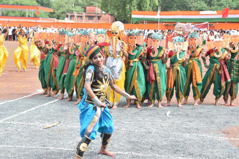 Satna Independence day: 15 august 2019 collector hoisted the tricolor