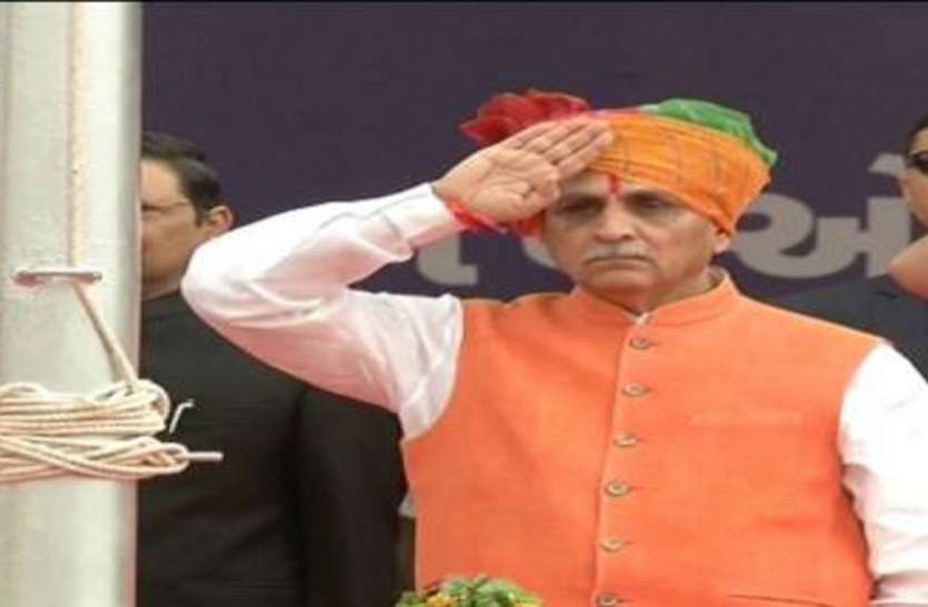 Vijay Rupani Every home of Gujarat will gets Nal se Jal with in 3 year: Rupani नए भारत के संकल्प में भी नंबर वन बनने को आतुर गुजरात- रूपाणी