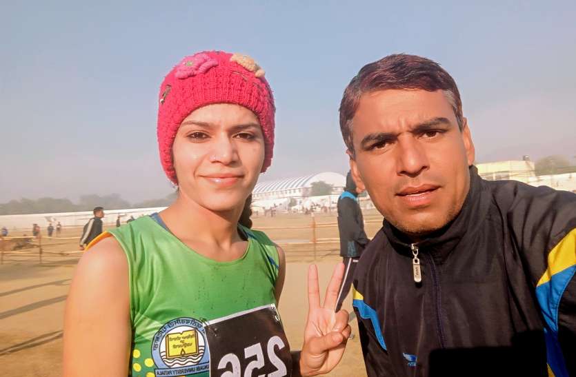 Brother made the sister practice race भाई
