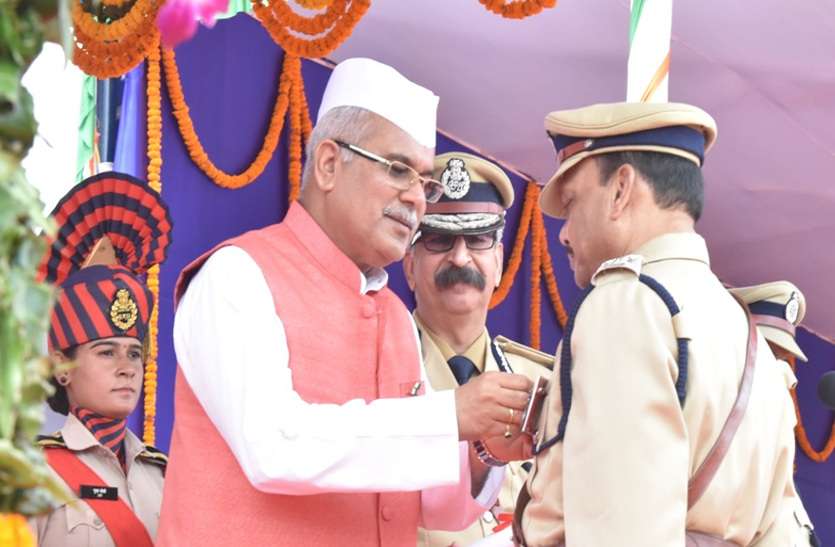 Gallantry Award स्वतंत्रता दिवस: छत्तीसगढ़ के 13 अधिकारियों को वीरता पदक, 10 को मिला भारतीय पुलिस पदक