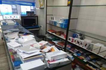 cash and mobile theft: mobile shop theft in nohar: Theft in Hanumangar शॉप से लाखों रूपए के एंड्रॉयड मोबाइल व नगदी चोरी, सस्ते और की-पेड मोबाइलों को चोरों ने छुआ भी नहीं