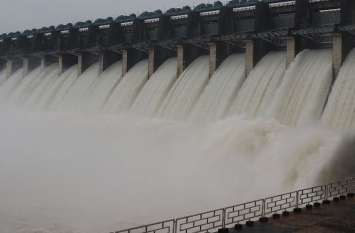 mahi dam banswara water level update माही बांध लबालब, अब तक करीब 40 लाख यूनिट बिजली बनाई