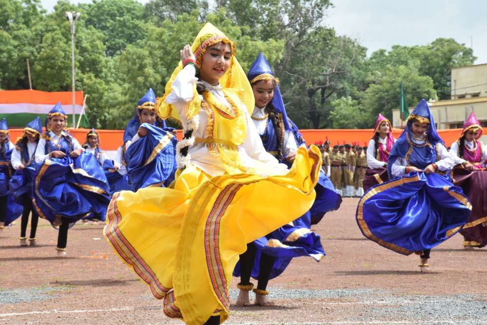हर्षोल्लास के साथ मनाया गया स्वतंत्रता दिवस, बच्चों ने दी रंगारंग प्रस्तुति हर्षोल्लास के साथ मनाया गया स्वतंत्रता दिवस, बच्चों ने दी रंगारंग प्रस्तुति