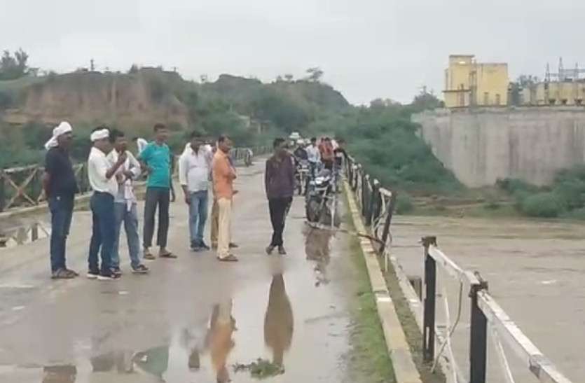 Water Level Of River Chambal Above Danger Mark In Dholpur