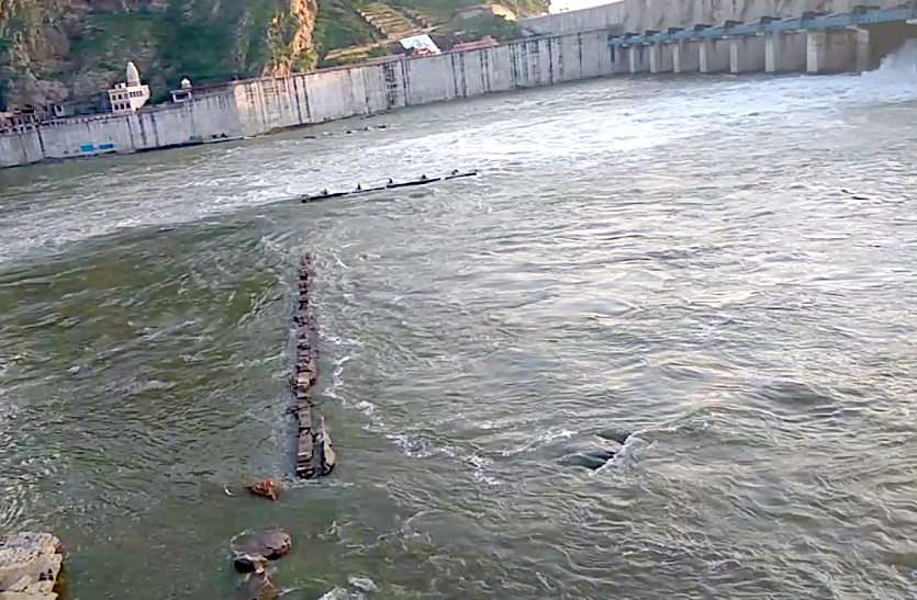 bisalpur dam खुशखबरी : बीसलपुर लबालब, जयपुर के चार बड़े क्षेत्रों को भी मिलेगा पानी, तीन लाख लोगों को होगा फायदा