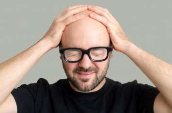 bald man are more intelligent and successful than others,report claims पैसा कमाने में सबसे आगे होते हैं गंजे लोग, इनके बारे में ये 10 बातें नहीं जानते होंगे आप