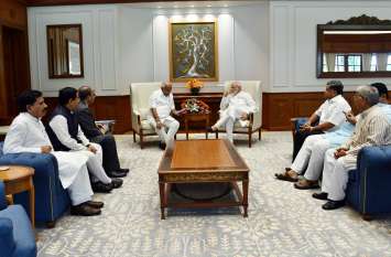 Asked for 10 thousand crore rupees from PM for flood relief बाढ़ राहत के लिए पीएम से मांगे 10 हजार करोड़ रुपए