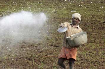 IFFCO Cuts Complex Fetilizers cost by 50 rupee per bag देश के 5 करोड़ किसानों को स्वतंत्रता दिवस पर तोहफा, IFFCO ने 50 रुपये घटाया खाद का दाम