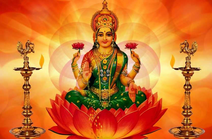 maa laxmi शुक्रवार को भिखारी को दें ये चीज बदल जाएगी आपकी किस्मत, होंगे ये 10 फायदे