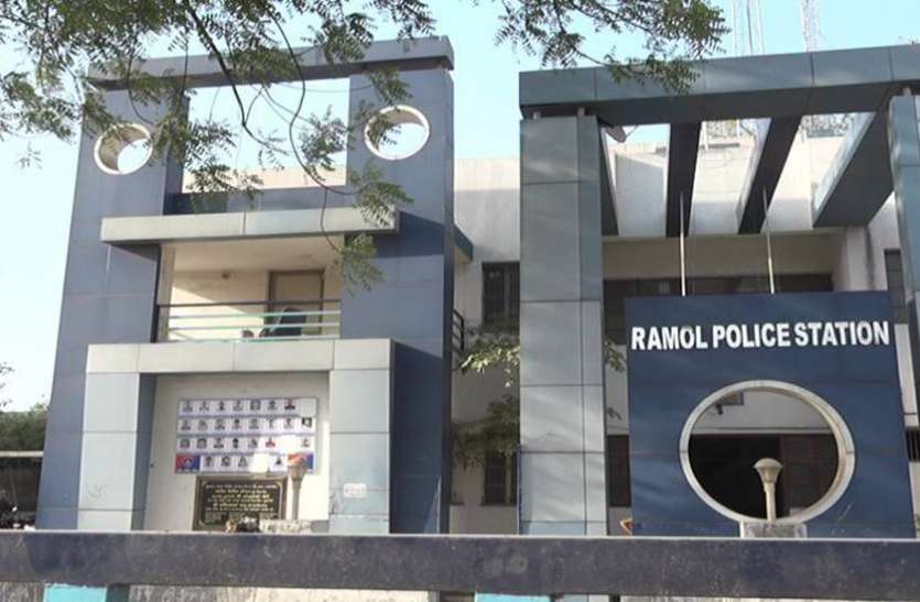ramol Ramol police arrest two accused of fake HSRP number plate fraud नकली एचएसआरपी नंबर प्लेट लगाने का पर्दाफाश, वस्त्राल से दो लोगों को पकड़ा