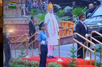Lt Cornel Mansi Genda PM Modi security escort in Independence Day Video: छोटे से शहर का बेटी ने बढ़ाया गौरव: आजादी के जश्न में लेफ्टिनेंट कर्नल मानसी प्रधानमंत्री की रहीं सुरक्षा एस्कॉर्ट