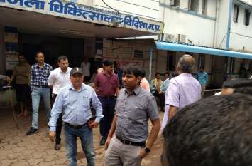 Medical college suicide news : My son can't do this