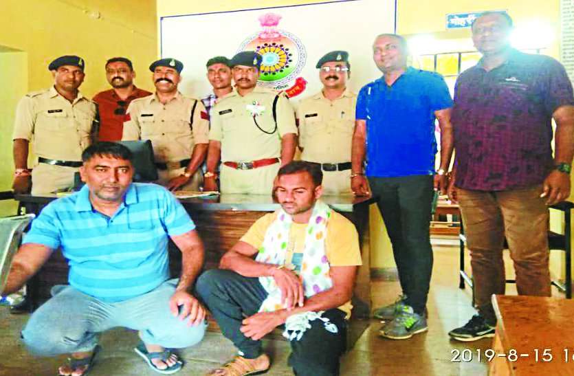 CISF Fraud case Bhilai पैरामिलिट्री फोर्स भर्ती में बड़ी धांधली, रिटर्न पास कराने लेता था लाखों में ठेका, फिल्मी स्टाइल में होती थी मुन्नाभाई की एंट्री
