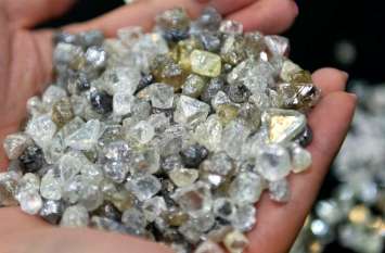 lava reservoir and diamonds found from the beneath of Earth surface धरती की गहराई में मिला हीरों का खजाना, चांद से भी पुराना है इसका नाता