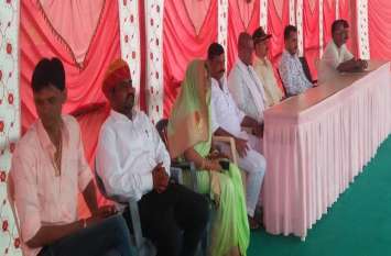 Honoring talented students at the ceremony, a call to move forward in समारोह में प्रतिभावान विद्यार्थियों का सम्मान, हर क्षेत्र में आगे बढऩे का आह्वान