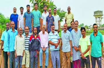 Swachh Bharat Abhiyan: Youth cleaning every day in Bemetara ये हैं भारत की सूरत बदलने वाले डॉक्टर, इंजीनियर, वकील और युवा, जानिए कैसे अपनी नेक सोच से समाज को दे रहे नई दिशा