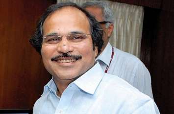 Adhir Ranjan Chaudhary says It is difficult to run a party for anyone अधीर रंजन चौधरी बोले- गांधी परिवार से अलग किसी और व्यक्ति के लिए पार्टी चलाना मुश्किल