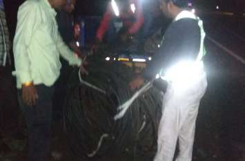 mp theft : young man used to steal street lights mp theft : स्ट्रीट लाइटों की केबल चोरी करता था बदमाश, इलेक्ट्रिक उपकरण किया जब्त