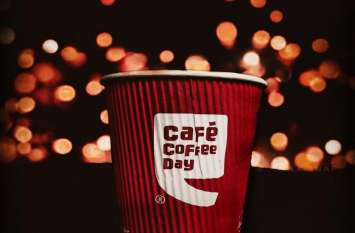 Total Debt on Coffee Day Group Stands at 4970 Crore कॉफी डे समूह पर कुल 4970 करोड़ रुपये का कर्ज, नियामकीय फाइलिंग में दी जानकारी