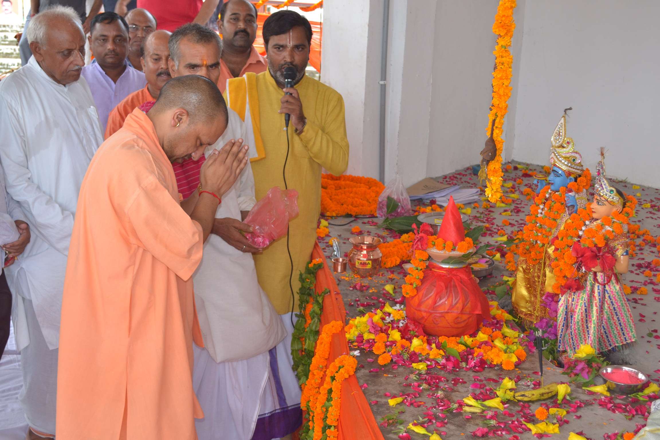 CM Yogi Adityanath