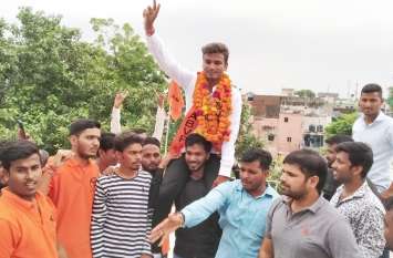 ABVP final his candidate for commerce collage kota student union राजनीति के अखाड़े में हार के डर से फूंक फूंक के कदम रख रहे छात्र संगठन