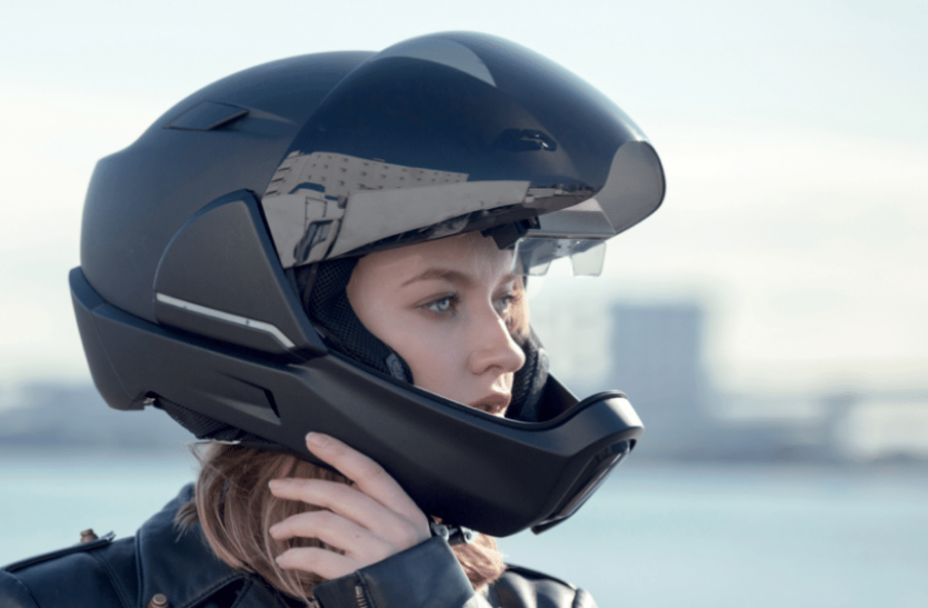 Blutooth helmets कहीं जानलेवा ना बन जाएं हाईटेक हेल्मेट्स, तेजी से बढ़ रही इनकी डिमांड