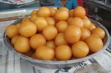 Tasty Gulab jamun of Jodhpur जोधपुरी लजीज और रसीला गुलाब जामुन
