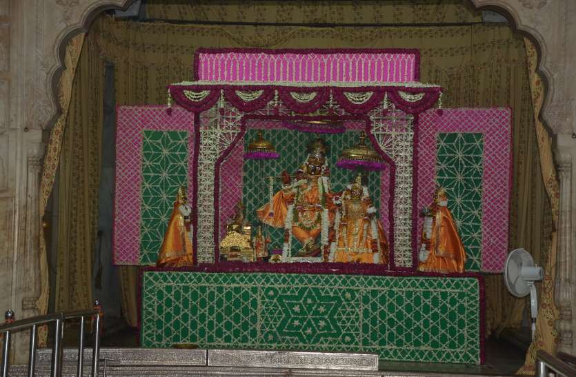 Janmashtami Festiva कृष्ण जन्माष्टमी महोत्सव 2019 : जयपुर में तैयारियां शुरु, गोविंददेवजी मंदिर में हो रहे विशेष कार्यक्रम