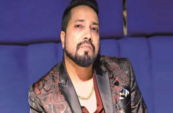 BSF officer reveal about singer mika singh enrty in India BSF अधिकारी ने मीका सिंह के बारे में किया चौंकाने वाला खुलासा, हैरान रह जाएंगे आप