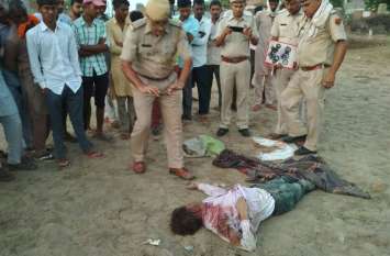 Young man jumped from train after quarreling with RPF jawan आरपीएफ जवान से झगड़ा कर रेलगाड़ी से कूदा युवक, कटने से मौत