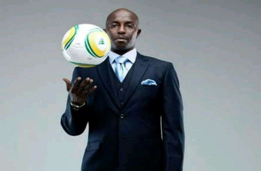 Samson Siasia मैच फिक्सिंग के आरोप में नाइजीरिया के पूर्व फुटबॉल कोच सैमसन सियासिया पर लगा आजीवन प्रतिबंध